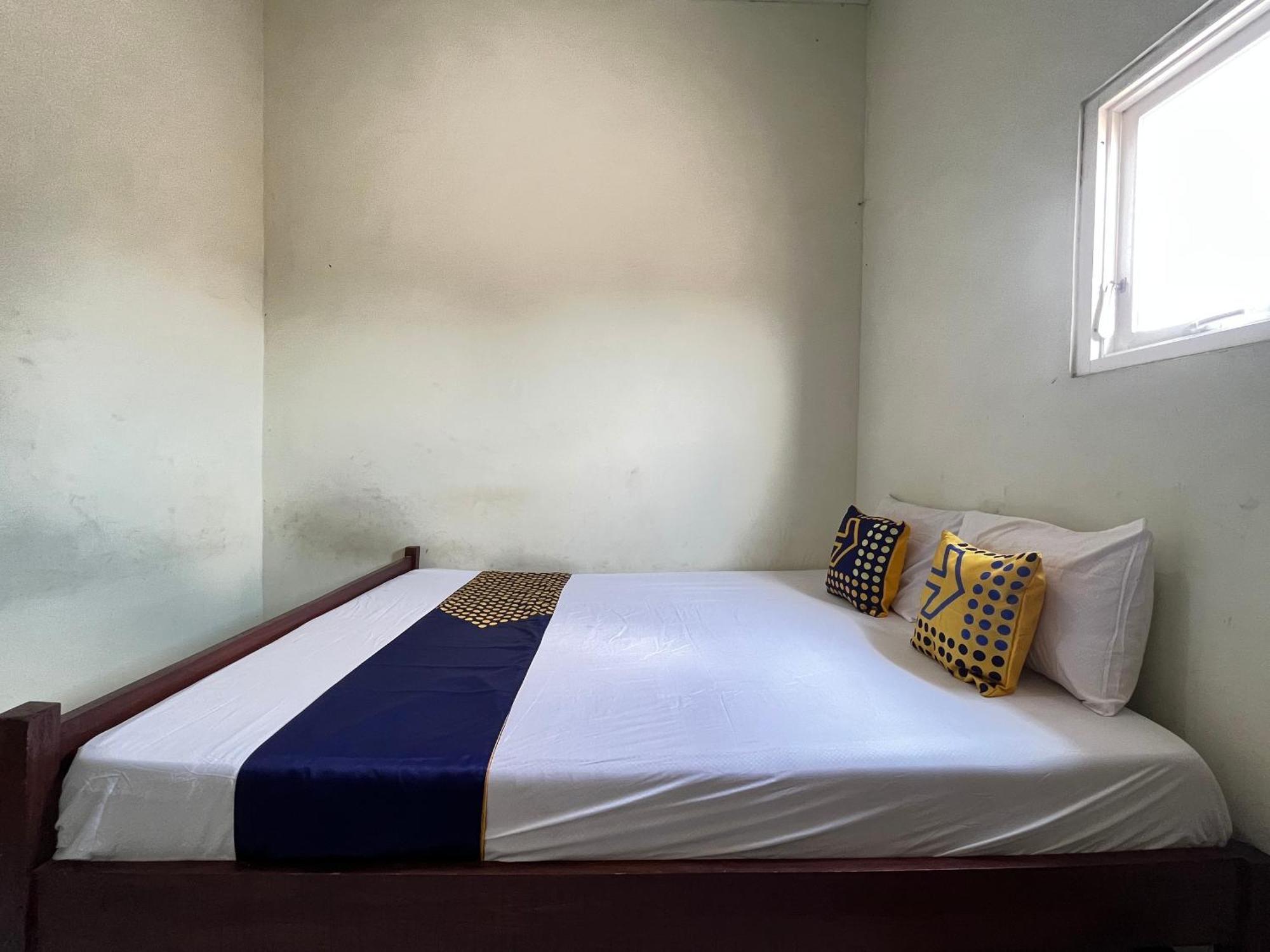 Hotel Spot On 93423 Kost Berkah Near Kebun Teh Wonosari Lawang Esterno foto