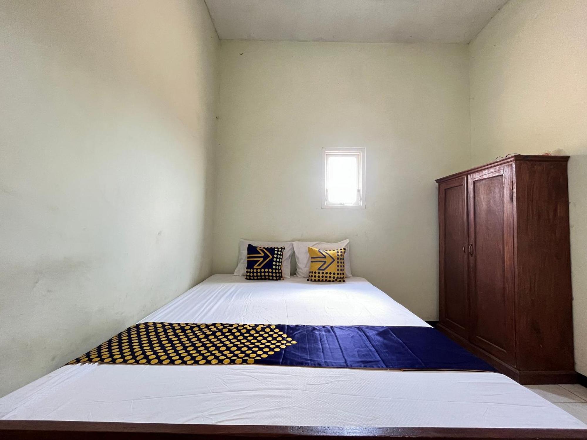 Hotel Spot On 93423 Kost Berkah Near Kebun Teh Wonosari Lawang Esterno foto